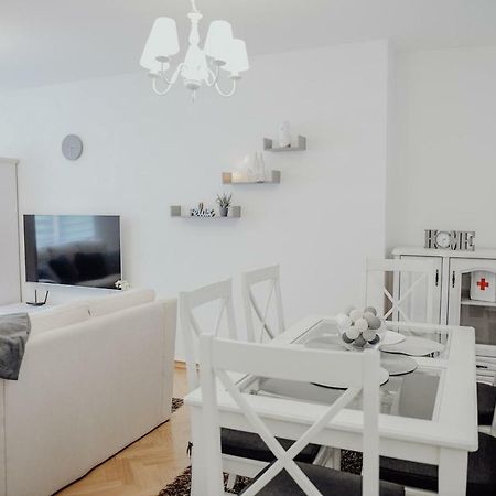 Apartman M5 Ðakovo Eksteriør billede