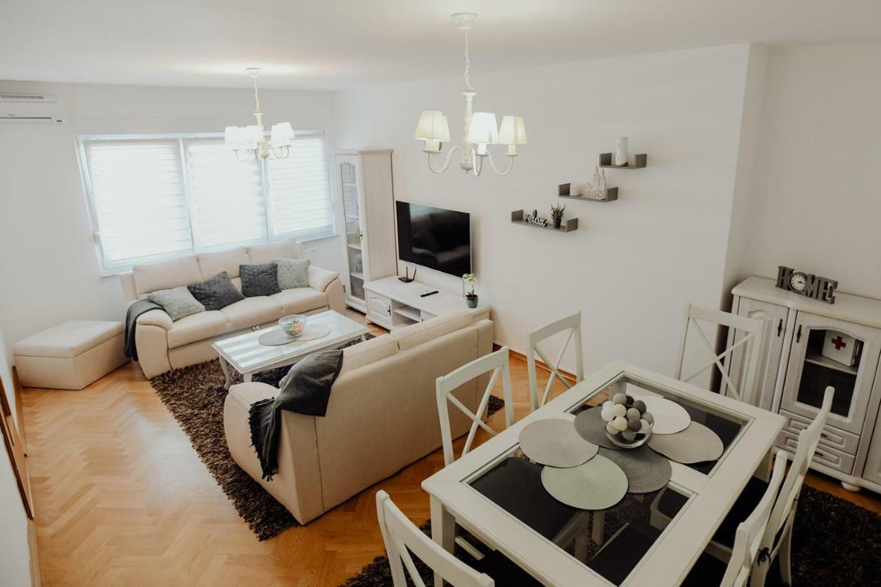 Apartman M5 Ðakovo Eksteriør billede