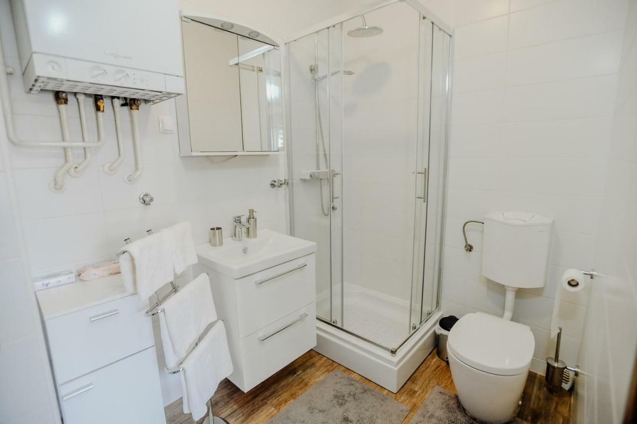 Apartman M5 Ðakovo Eksteriør billede